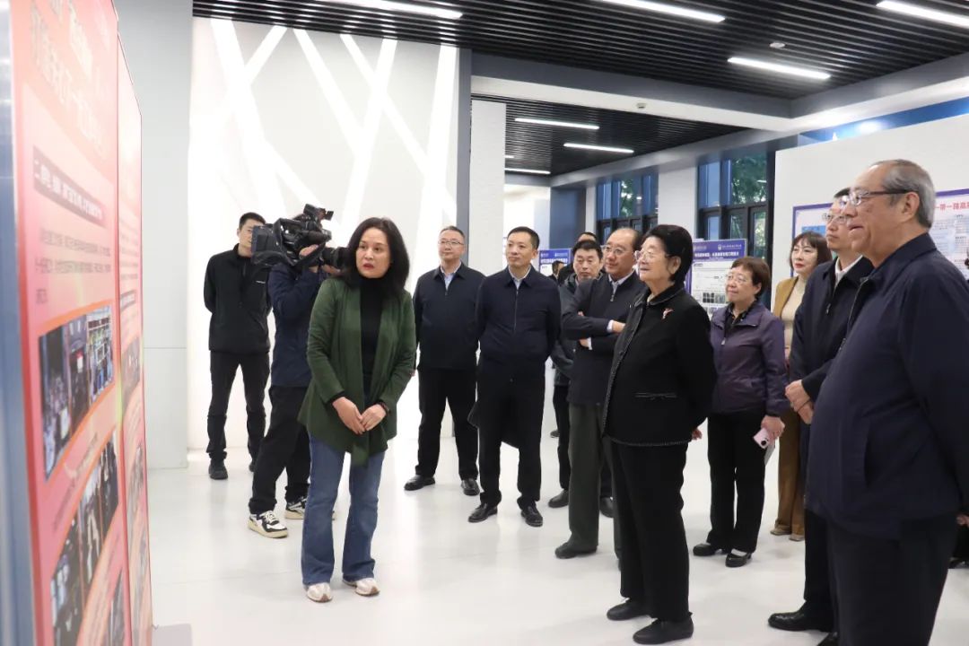 20241108\bf5d3dfa83079432db74f8fca8e6d182.jpg D:\tmp\php9B28.tmp